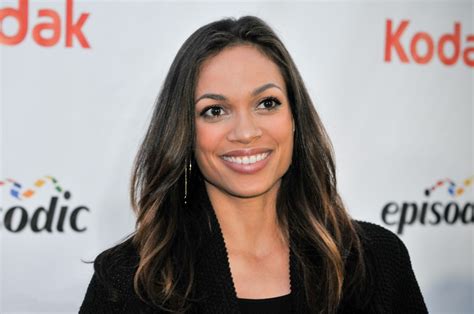 Rosario Dawson Faces Lawsuit For Alleged Transphobic Assault Go Magazine