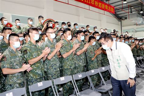 市府秋節陸軍南區測考中心勞軍 感謝國軍官兵讓市民安居樂業 今傳媒 Jnews