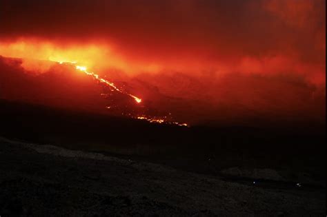 July En La R Union Piton De La Fournaise Italy Sicily