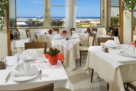 Hotel Continental Milano Marittima Al MIGLIOR PREZZO 2024