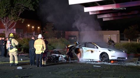 Updated Info Three Killed In Fiery Tesla Crash In Murrieta Onscene Tv