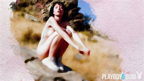 Petite Latina Model Babe Sophia Outdoor Striptease For Playboy