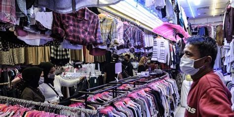 Pedagang Pasar Senen Masih Jualan Baju Bekas Impor Kemendag Angkat