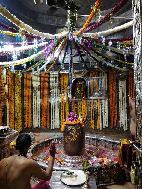 Mahakaleshwar Jyotirlinga Temple In Ujjain Timings History Darshan