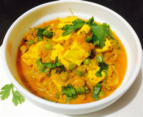 Punjabi Matar Paneer Masala A Simple And Easy Homemade Paneer Recipe