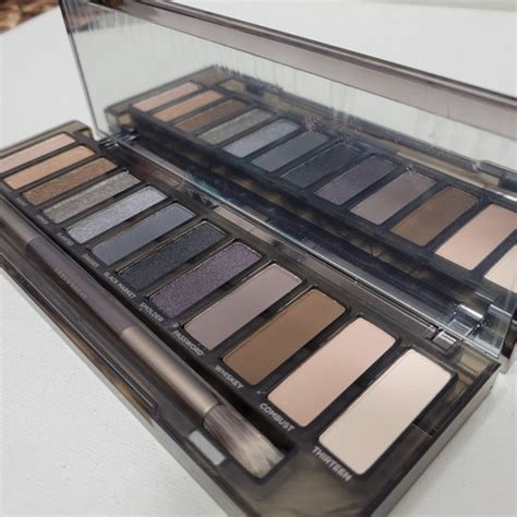 New Naked Urban Decay Smoky Eyeshadow Color Shades Palette Darks