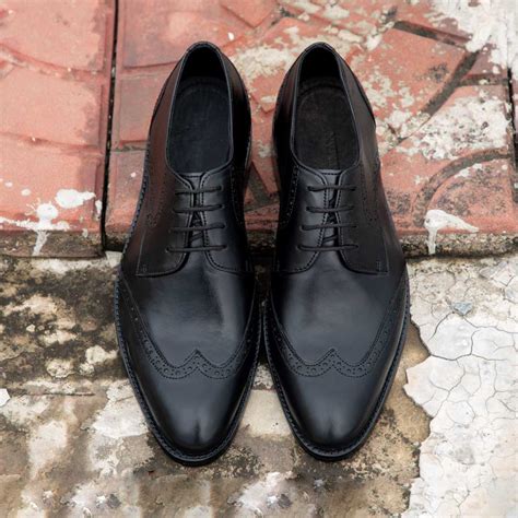 Wingtip Oxford Shoes – Black Derby - WeltMan by U&H