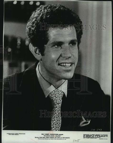 Tony Roberts Actor