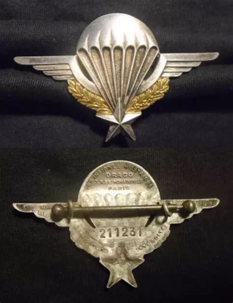 Insigne Militaire Brevet Parachutiste Fabricant Andor Non