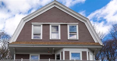 Gambrel Roof Why Its Ideal For Barns And Homes Pros And Cons