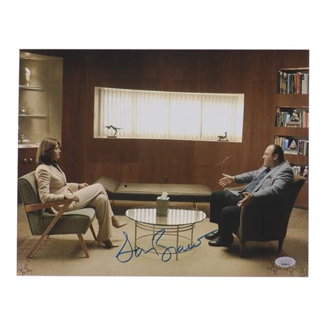 Lorraine Bracco Signed Goodfellas 11x14 Photo JSA See Description