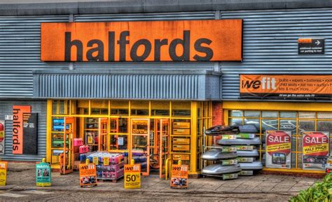 Halfords Halfords With Its Very Orange Corporate Look Po Flickr