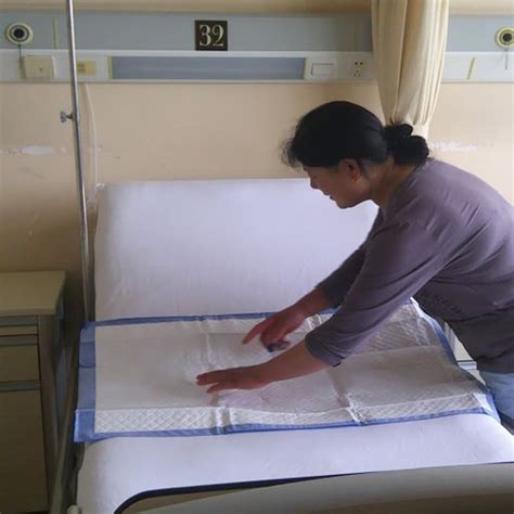 Disposable Bed Pads for Elderly Incontinence Care