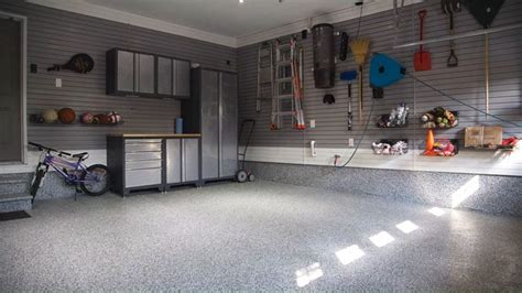 11 Cool Garage Bar Ideas Featuring Different Styles