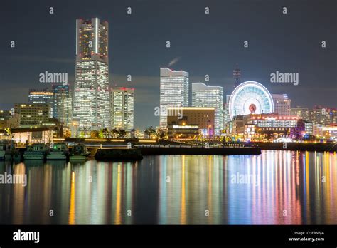 Yokohama Skyline Building Stock Photo Alamy