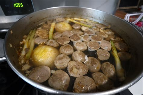 Kathiew Cambodian Oxtail Noodle Soup Angiela Eats Quick Easy