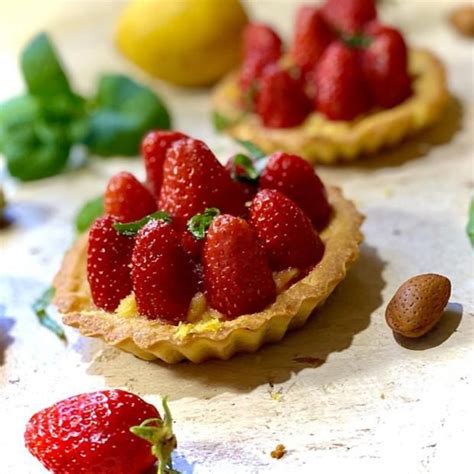 Tartelettes Moelleuses Aux Fraises Et Lemon Curd Low Carb Artofit