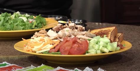 Zaxby's Cobb Salad (Copycat) Recipe - Recipes.net