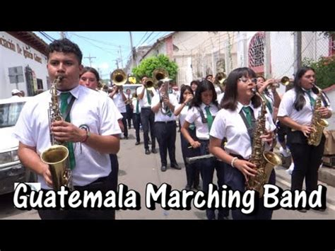 Guatemala Marching Band En Desfile Del Correo Metap N Santa Ana