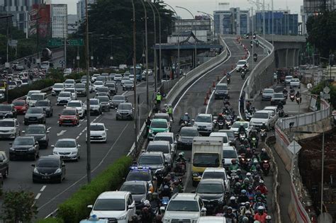 Foto Uji Coba Flyover Pancoran