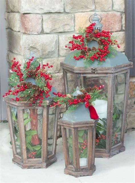 The Best Christmas Lanterns Outdoor Ideas Best For Front Porches 27 - HMDCRTN