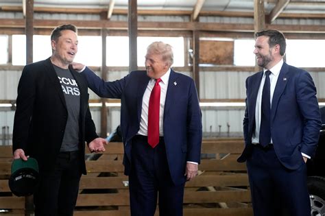 Elon Musk offers reason on how Trump admin Signal leak occurred | The