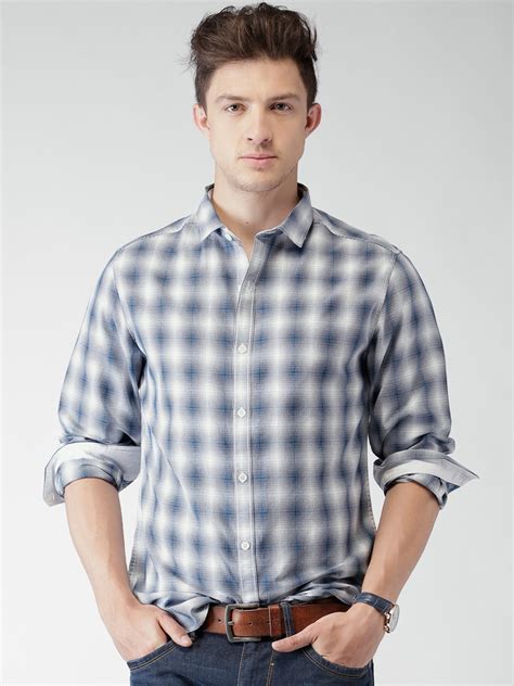 Buy Mast And Harbour Men Navy And White Regular Fit Checked Casual Shirt Shirts For Men 1683990