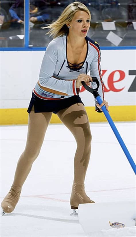 Hot Hockey Cheerleaders Artofit