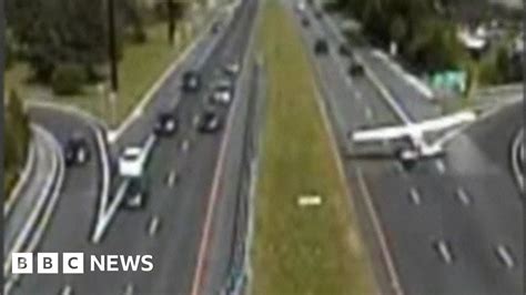 Plane In Emergency Landing On Us Highway Bbc News