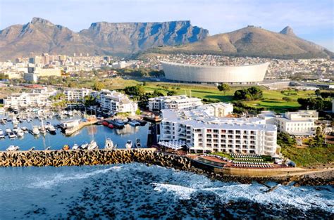 Radisson Hotel Waterfront - Cape Town Hotels - Location