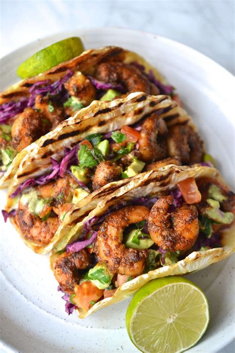 Marinated Shrimp Tacos - Spicy Shrimp Tacos With Creamy Sriracha Sauce ...