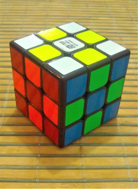 Rubik's Cube Puzzles : 8 Steps - Instructables