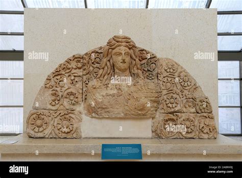 Atargatis goddess hi-res stock photography and images - Alamy