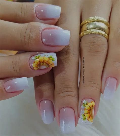 Pin De Marla Pederson Em Hair Nail And Make Up Unhas Florais Unhas