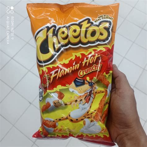 Jual CHEETOS CRUNCHY FLAMIN HOT 8OZ Shopee Indonesia
