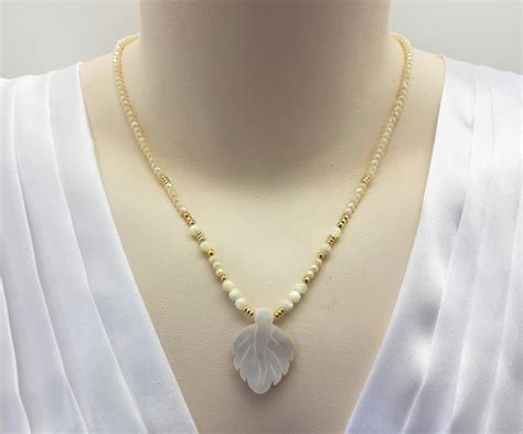 Colar Madre Pérolas E Cristais Nude Boreal Elo7