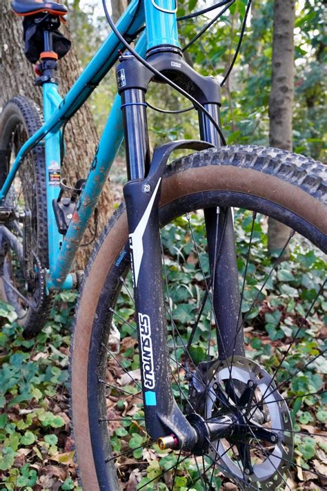 The SR Suntour Axon Elite34 is a Capable XC Fork [Review ...