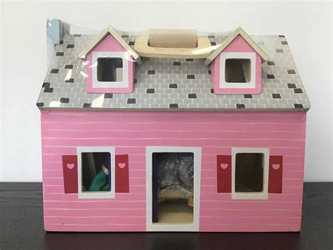 Melissa And Doug Fold And Go Dollhouse