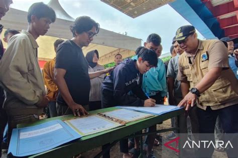 Pemprov Dki Akan Cabut Kjp Plus Pelajar Terlibat Tawuran Di Pasar Rebo