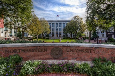 Northeastern University - Requirements + Data | CollegeVine