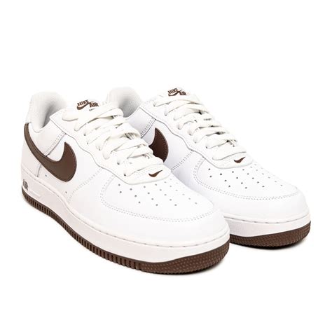 Nike Men Air Force 1 Low Retro White Chocolate Metallic Gold