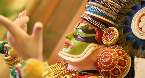 Arts And Crafts Of Kerala Kerala Arts And Crafts Tour Package