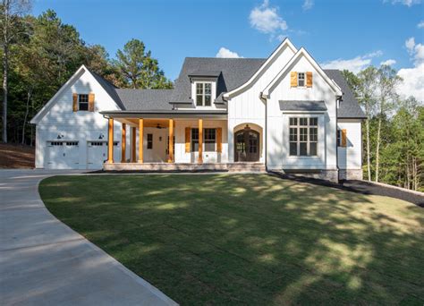 Modern Farmhouse Build Farmhouse Exterior Atlanta By Hr Homes