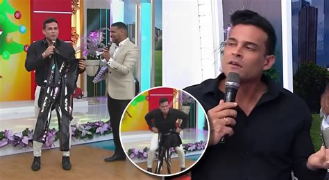 Giselo Edson Dávila Trolea A Christian Domínguez En Vivo Y Le Regala Un Pantalón De Stripper