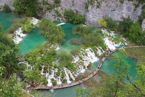 The Remains of War in the Midst of Beauty: Croatian War of Independence ...