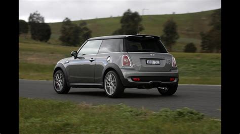 R Mini Cooper S Review Youtube