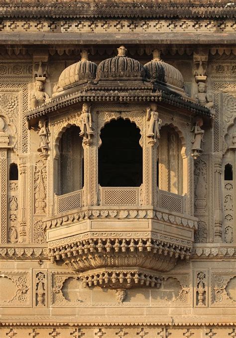 A Jharokha A Type Of Overhanging Enclosed Balcony In Maheshwar Fort