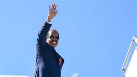 Madaxweyne Xasan Sheekh Oo Ku Wajahan Magaalada Kismaayo Ee Xarunta Kmg