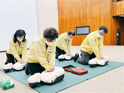 대전동부교육지원청 전 직원 심폐소생술 등 응급처지 교육