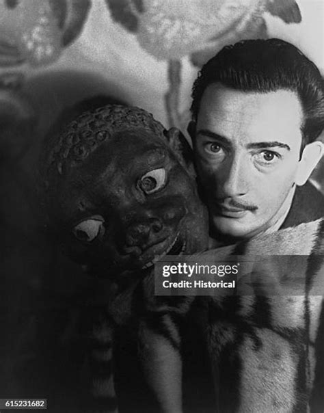 453 Salvador Dali Paintings Stock Photos, High-Res Pictures, and Images - Getty Images